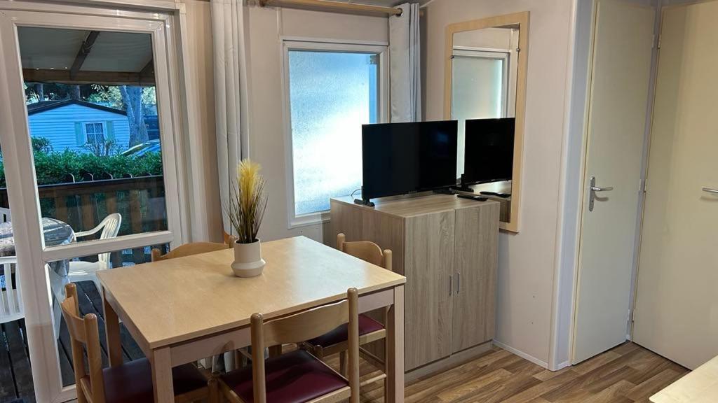 Mobil Home Les Sables D'Or Agde Le Grau-dʼAgde Exterior foto